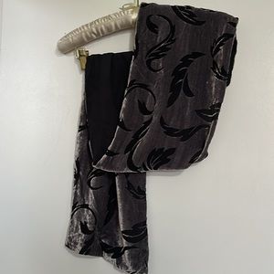 Saldarini Silk Leaves Scarf EUC